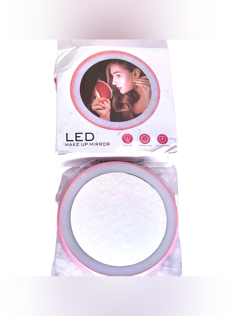 🆕 BNWT Pink Compact Light Up LED Makeup Mirror